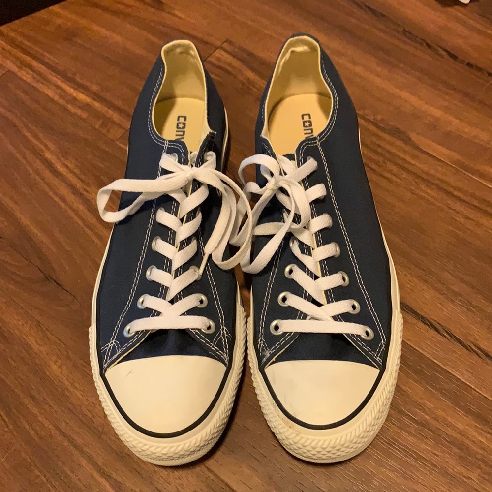 Men’s converse size 11